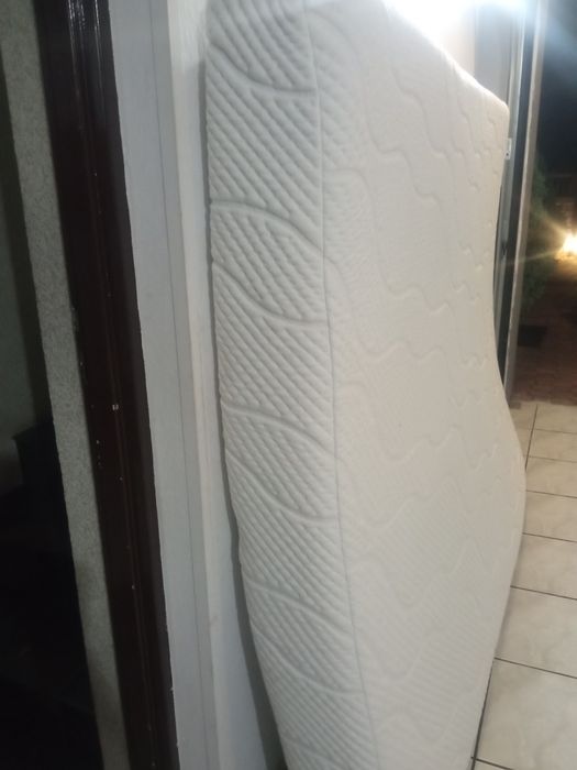 Materac piankowy 160 x 200 grubość 20 cm