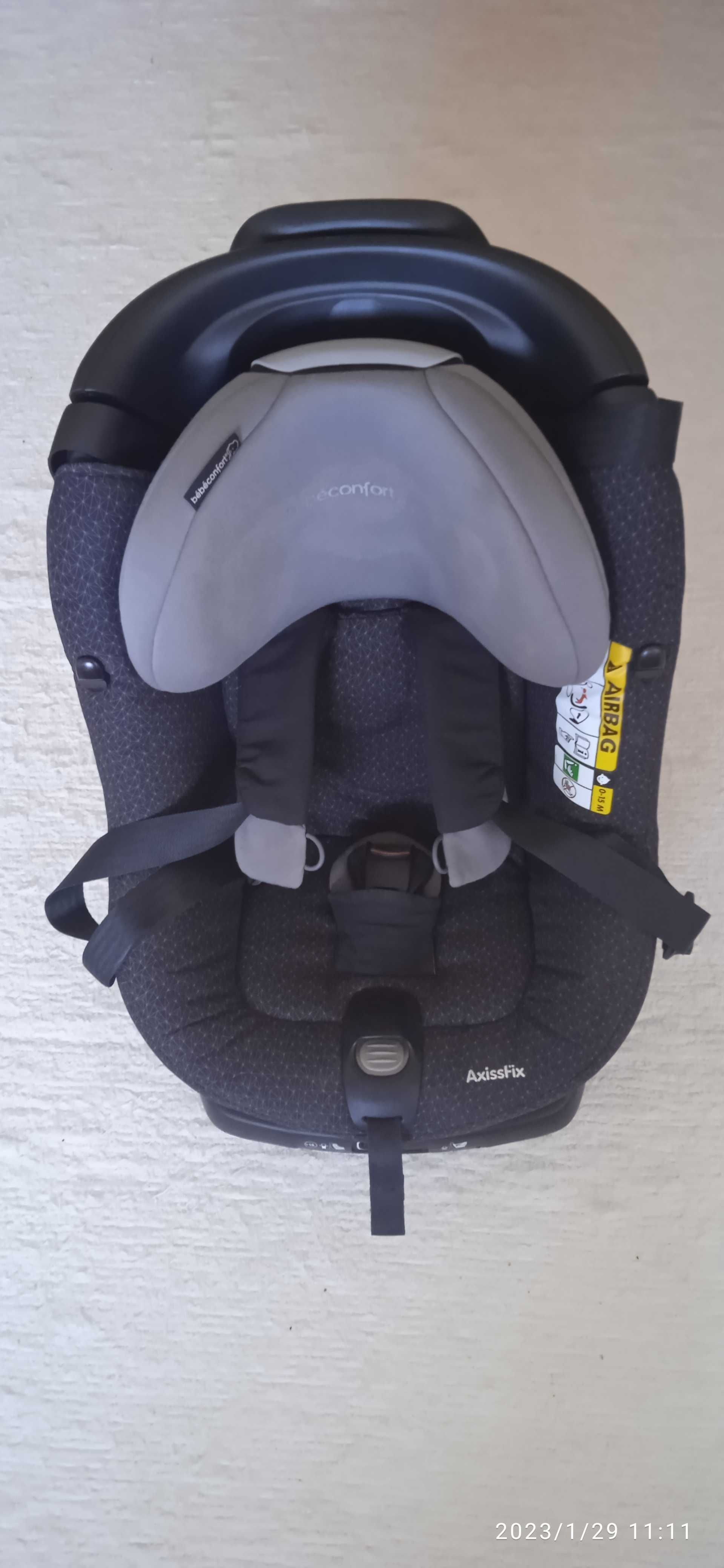 Cadeira ISOFIX como nova.