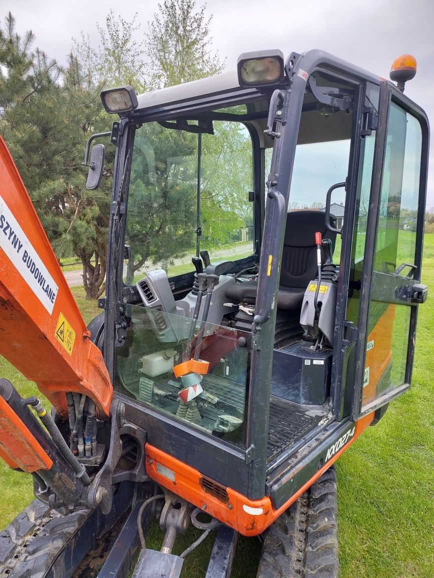 Usługi minikoparka 2,7t