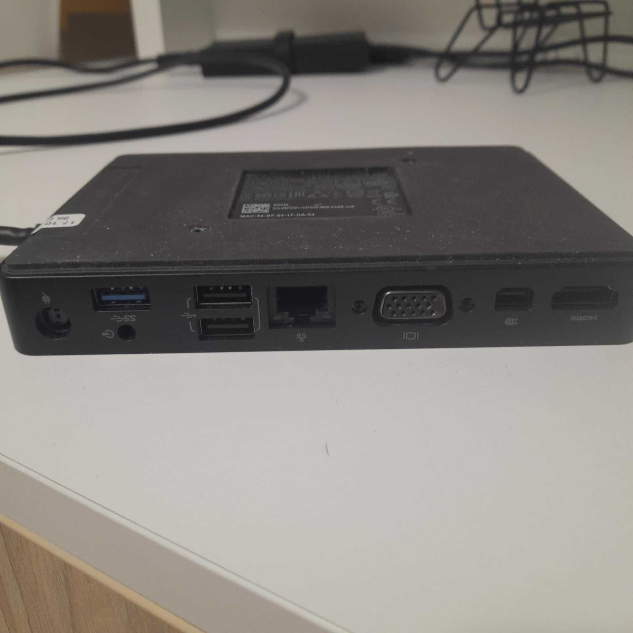 Stacja dokująca USB-C DELL WD15