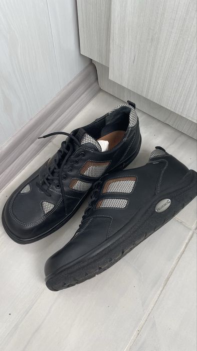 Шкіряні кросівки Helvesko черевики туфлі анатомічні ортопедичні чорні