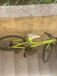 Bicicleta com pouco uso