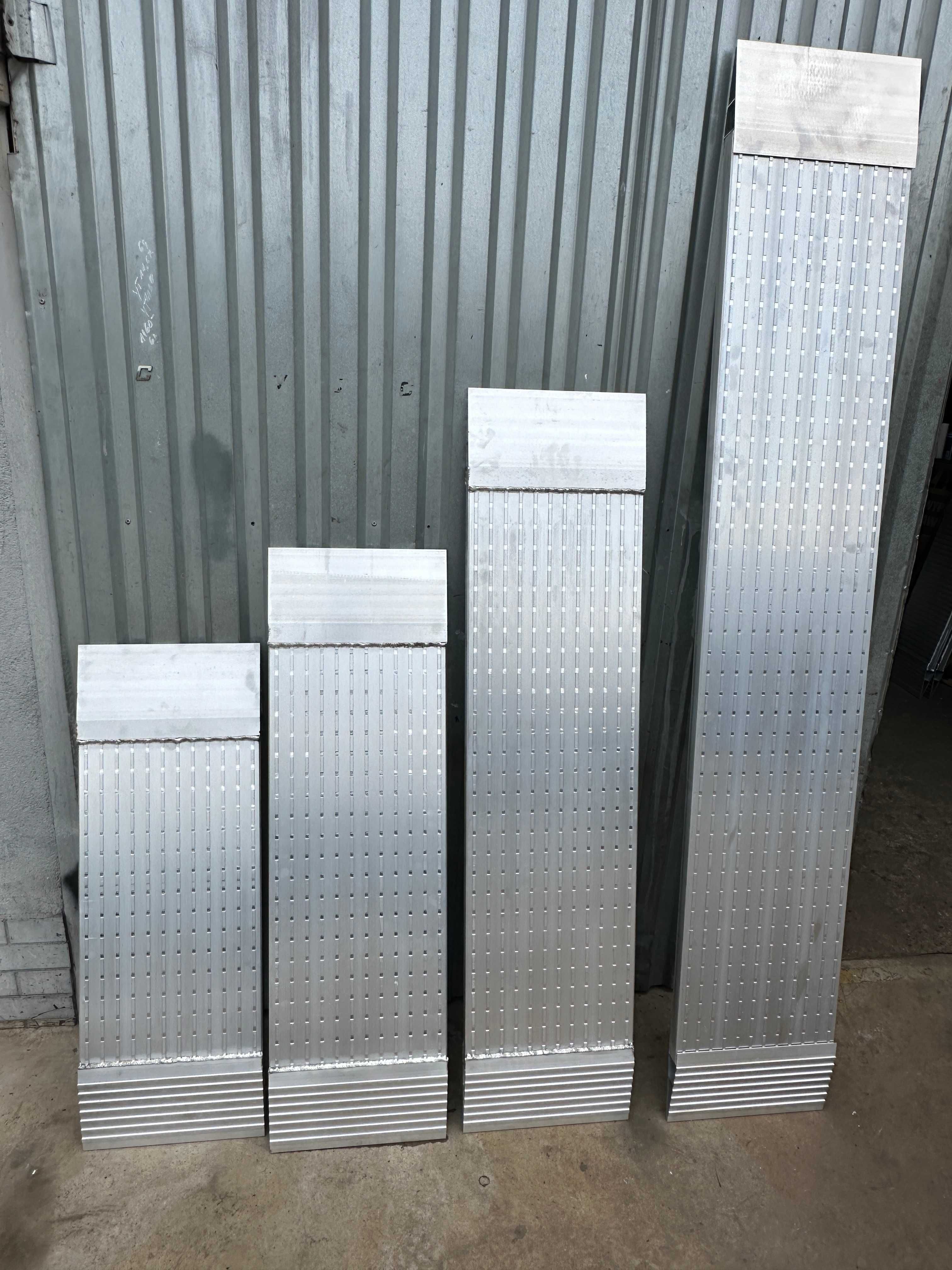 Alu Podjazdy Aluminiowe Trapy Najazdy 120cm Hit 4T Rampy Najazd Laweta