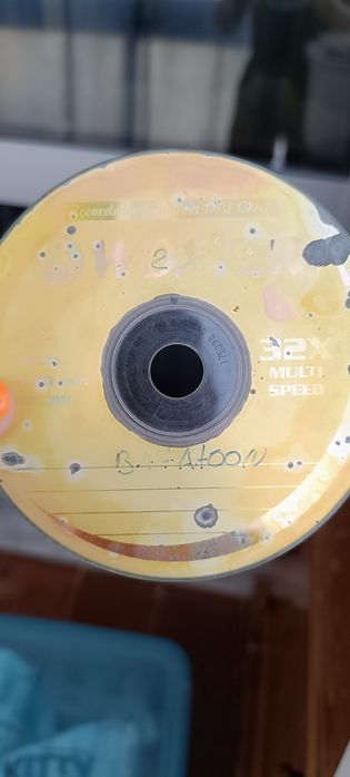 4 CDs infantis. Usados. Não têm as caixas originais