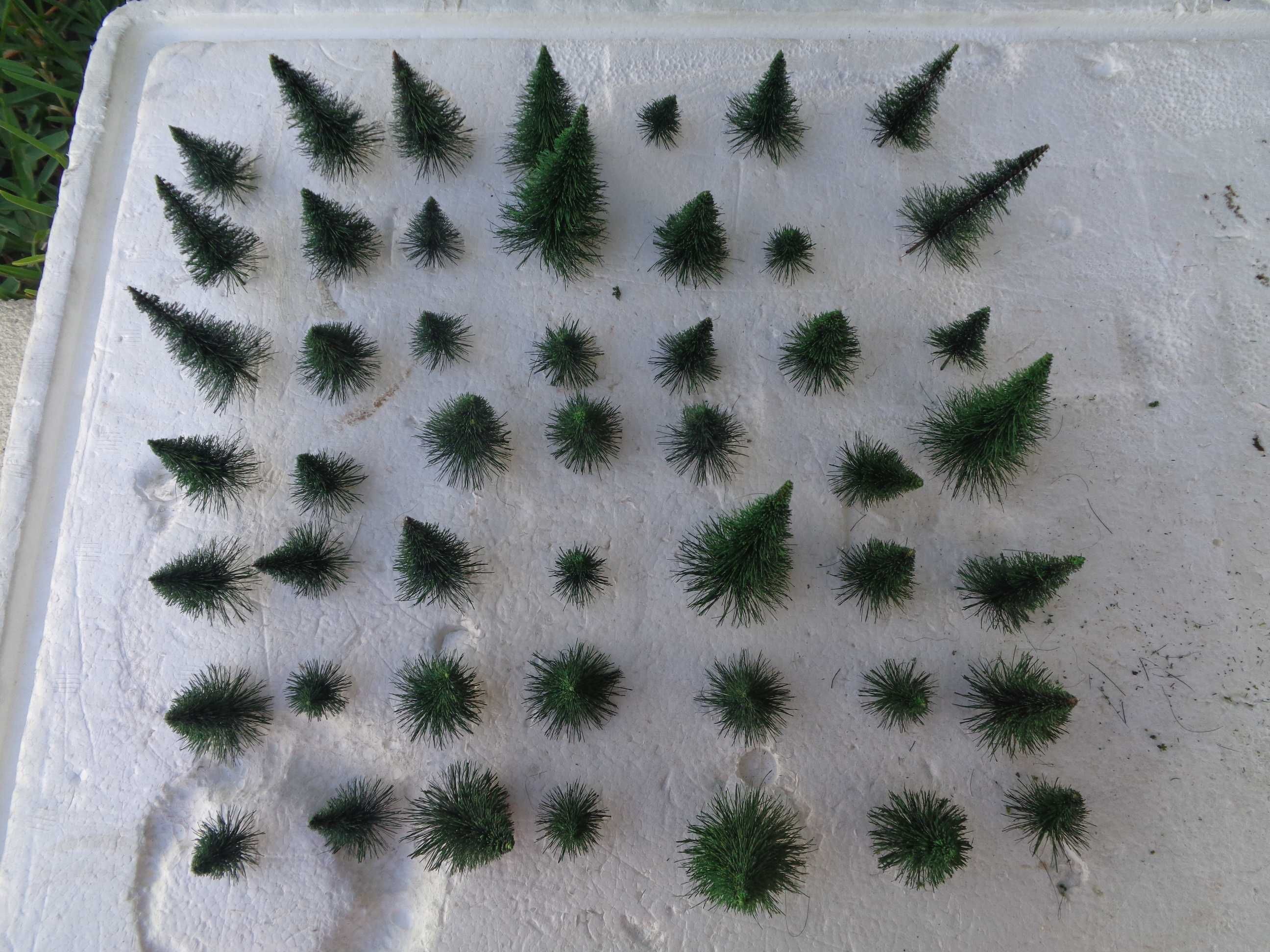 Lote de 49 arvores decorativas para pista comboio