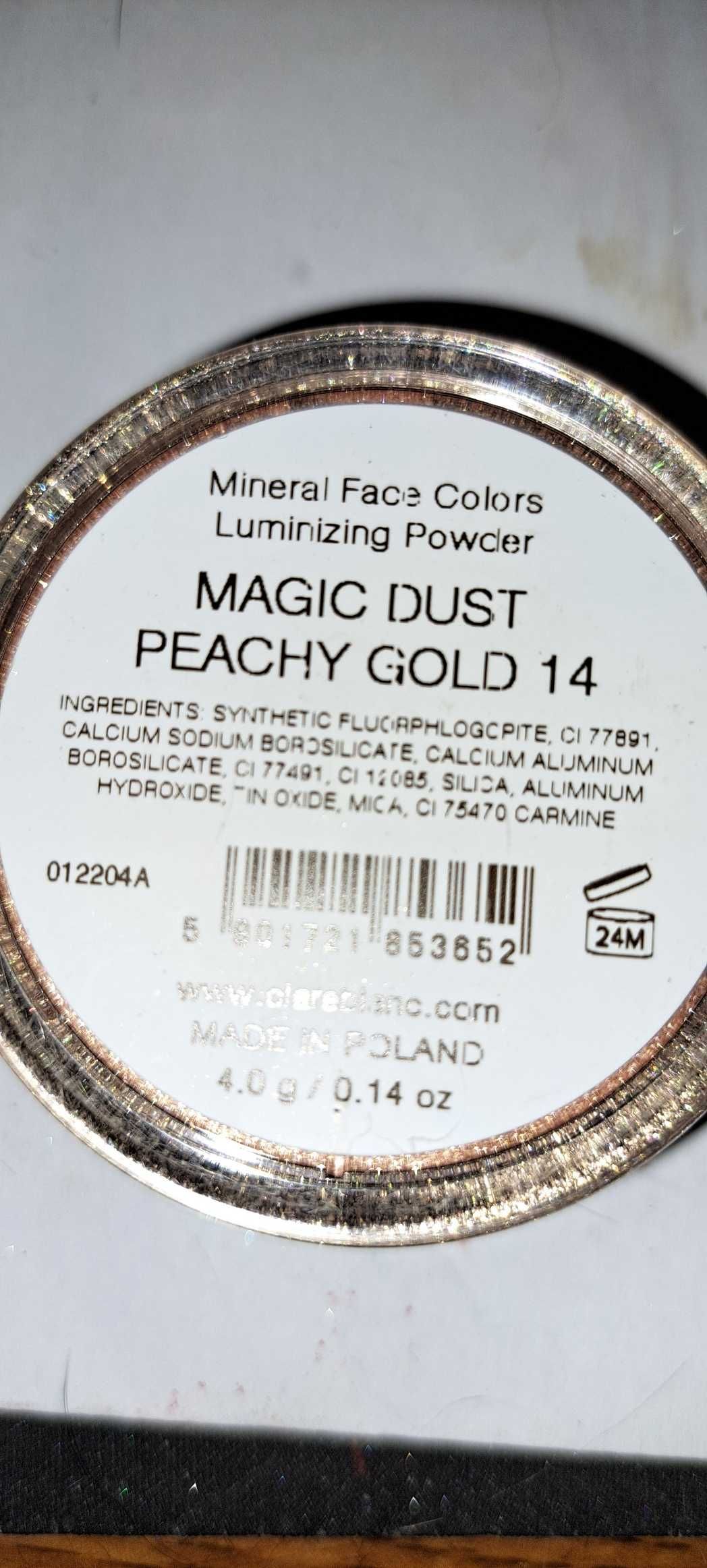 Clare Blanc Peachy Gold magic dust pigment rozświetlacz