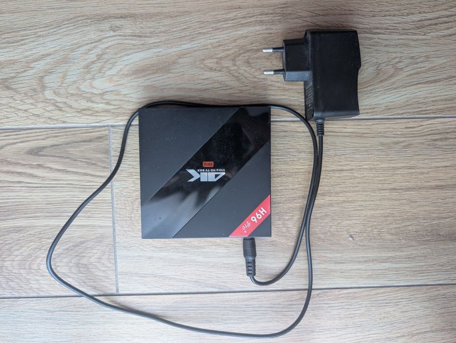 TV Box H96 Pro+ w bardzo dobrym stanie