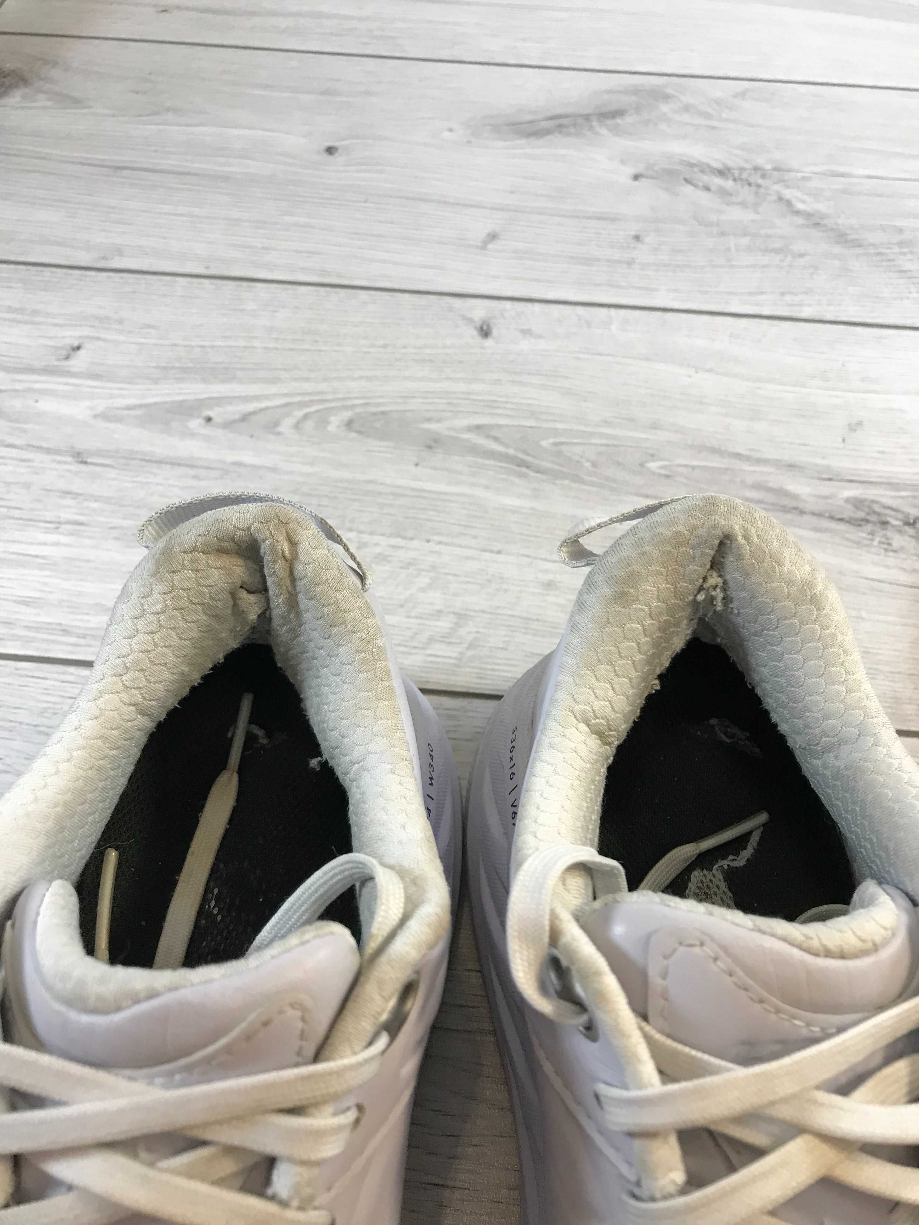 Buty do biegania Hoka One One W Bondi SR rozm. 40