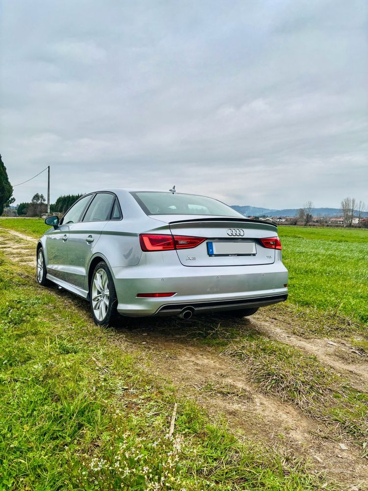 Audi A3 Limousine 1.6 TDI S-Line