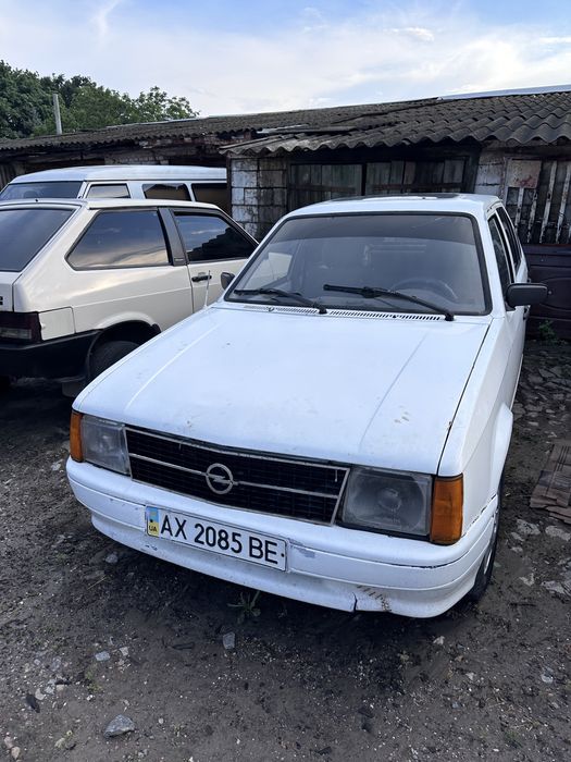 Опель Кадет инжектор