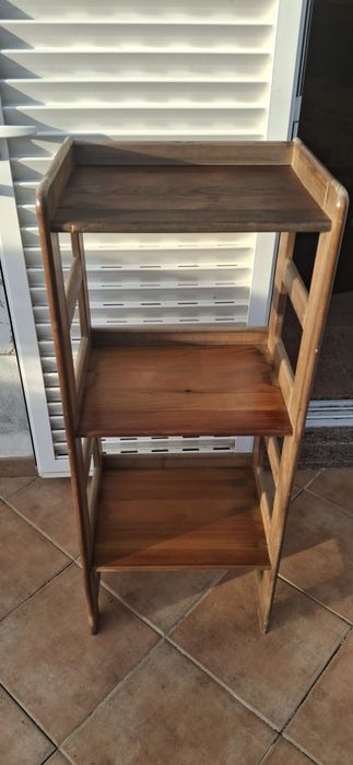 Prateleira/estante de madeira