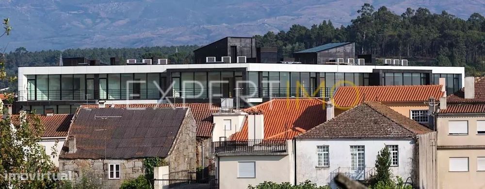 Apartamento T3 R, novo, muito bem localizado em pacata vila do novo...