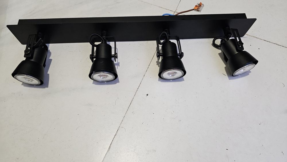 Foco decorativo 4 luzes preto Gu10