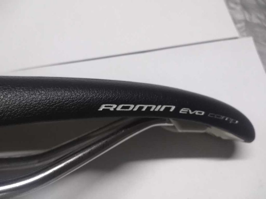 Фирменное седло Specialized ROMIN EVO COMP GEL 155mm