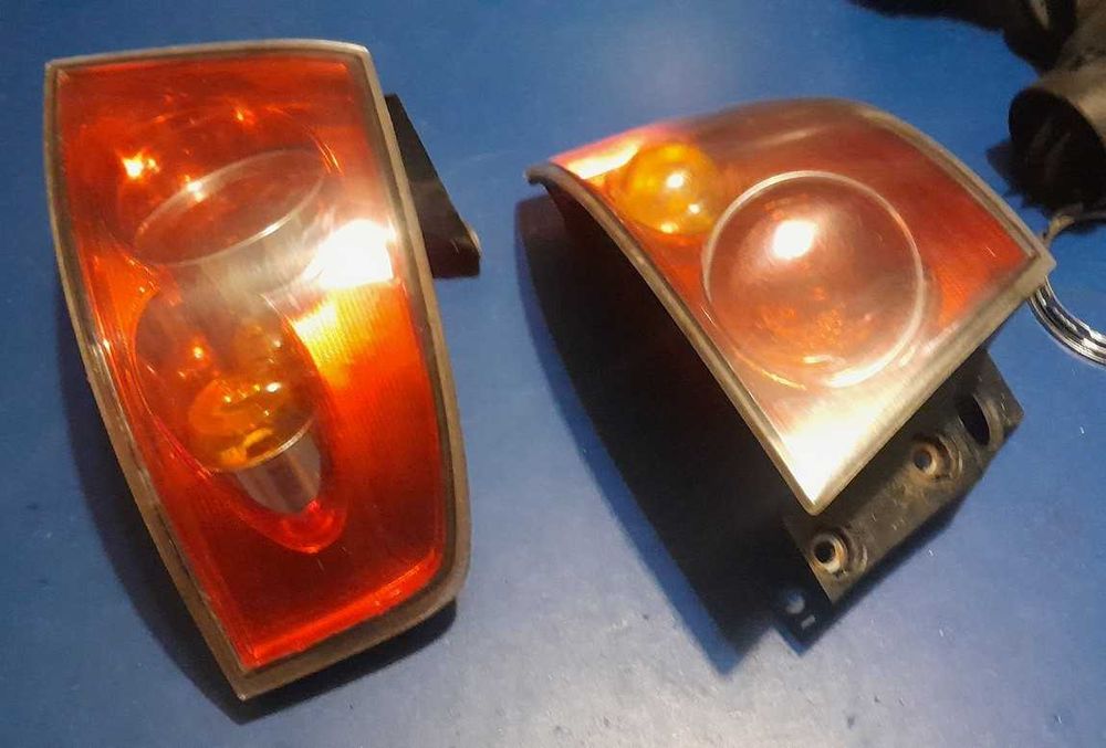 Lampa tylna prawa lewa tył wkład na żarówki prawy Seat Ibiza 3 2002-