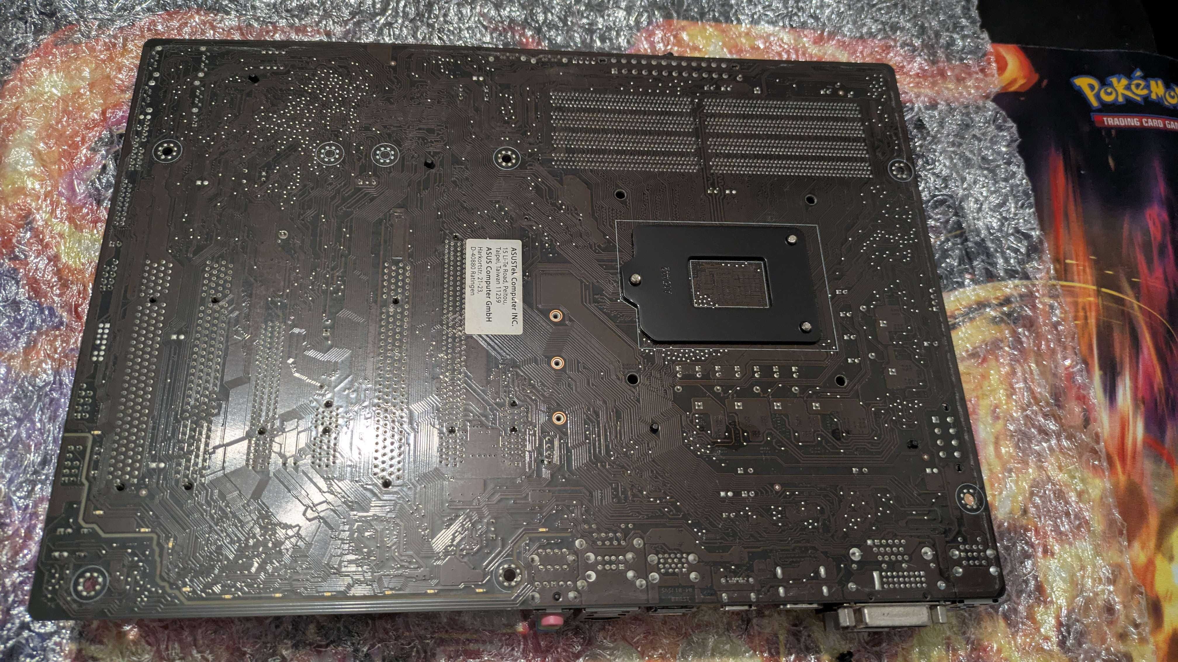 Motherboard ASUS B150-PRO (usada)