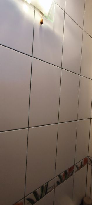 Плитка, кафель на стіну