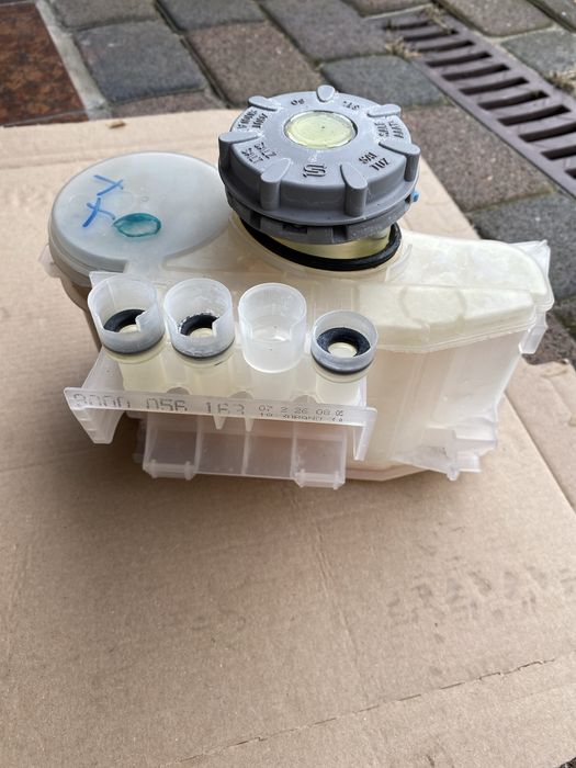 Zmywarka Bosch pojemnik na sól