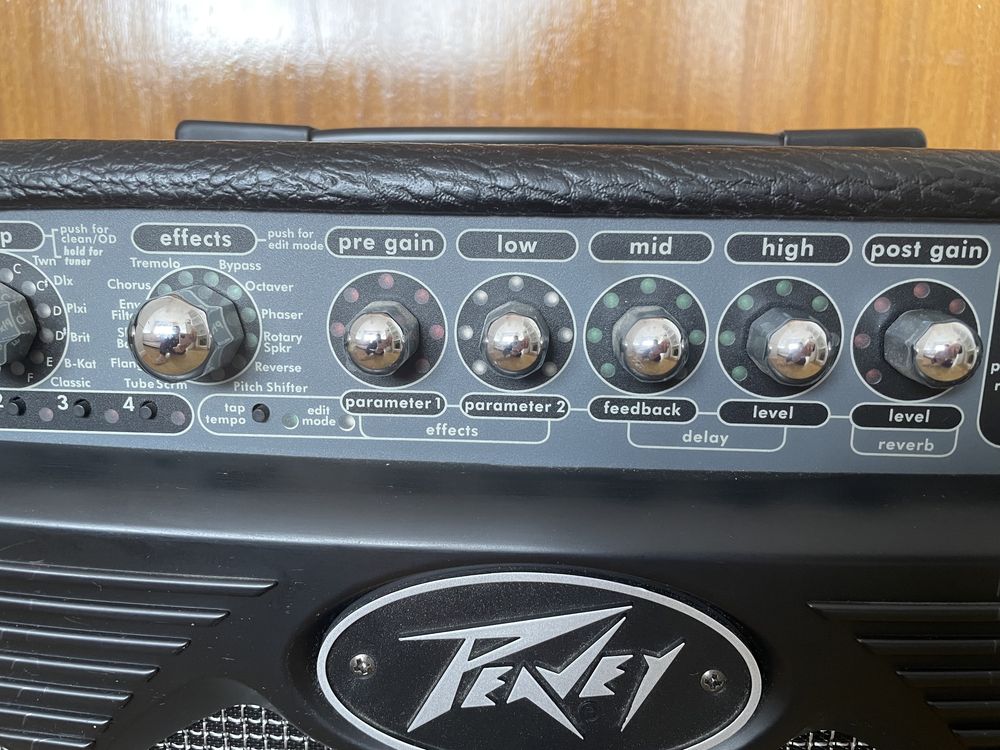 Amplificador Peavey Vypyr 15W