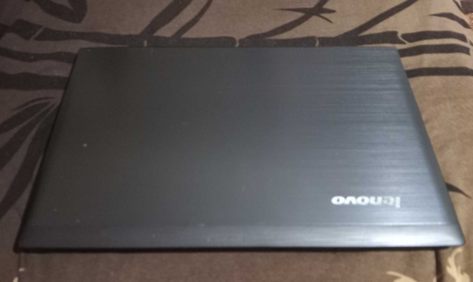 Ноутбук Lenovo IdeaPad V580