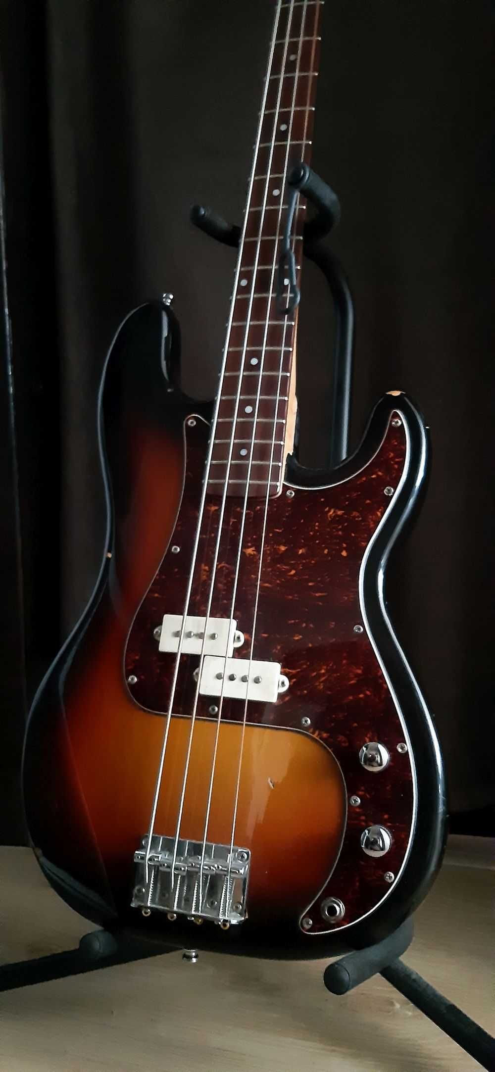 Precision bass Made in Japan