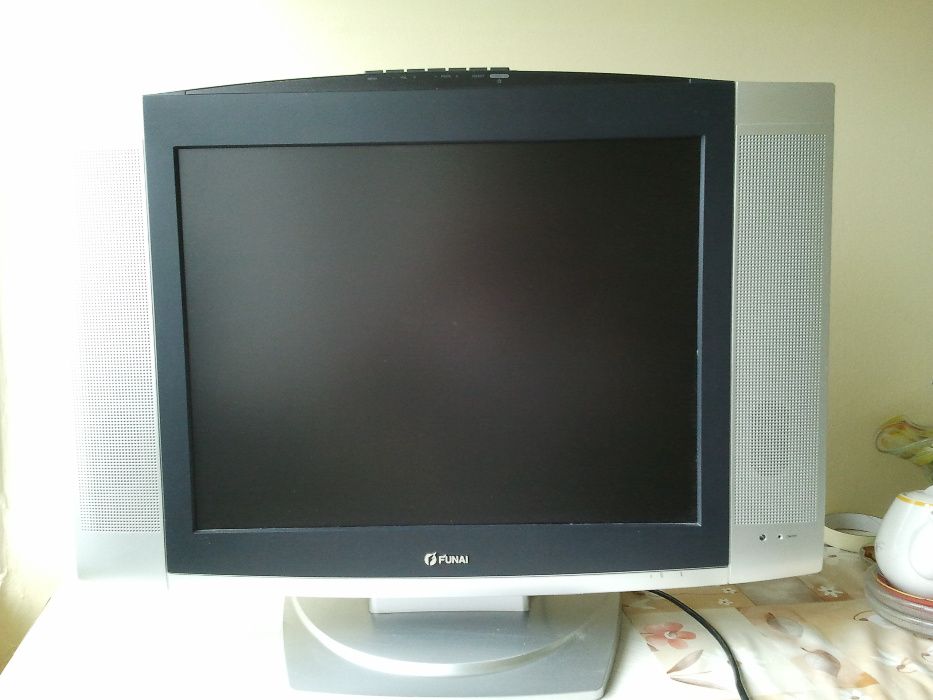 Telewizor LCD FUNAI 20 "
