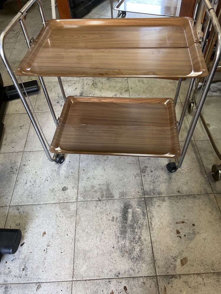 Carrinho de bar em ótimo estado