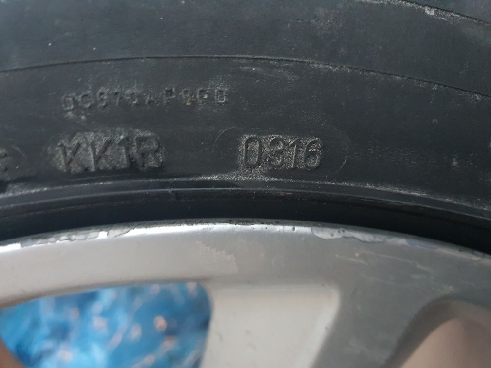 Opony letnie Dunlop 225/45 R18 komplet