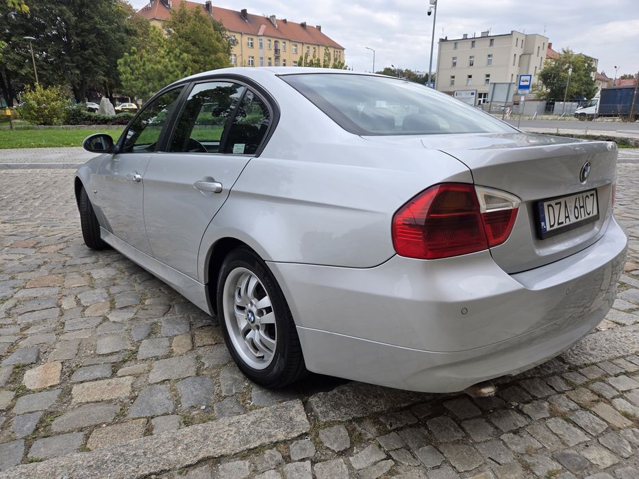 Bmw e90 2.0d 163km  ! 2007r* cena do niedzieli !