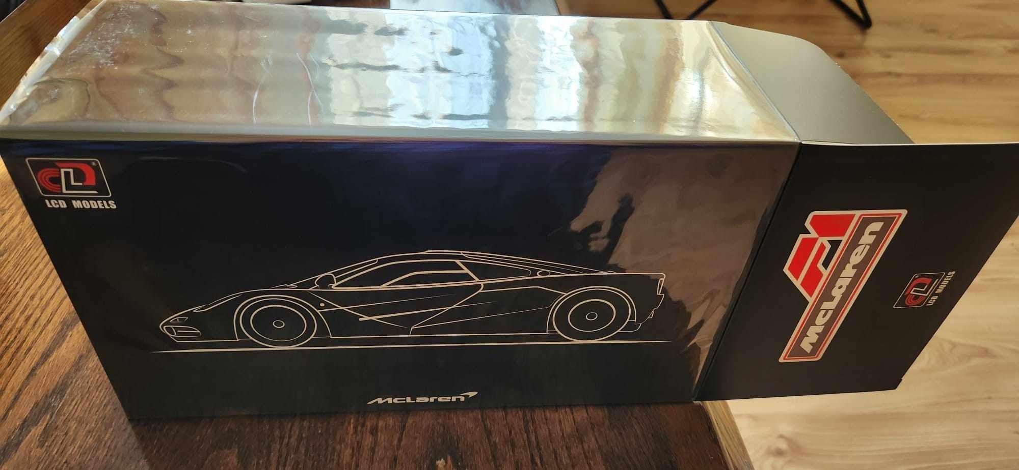 McLaren f1 LCD 1:18  jak Autoart