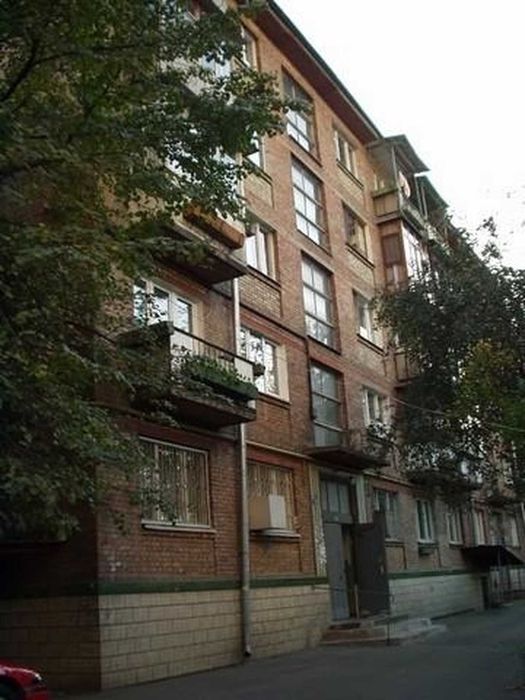 Продаж 1 кімнатної квартири, вул. Кудрявська 27-29. Центр. Без комісії