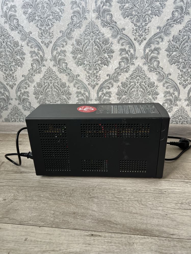 ДБЖ Powercom BNT-1500 AP