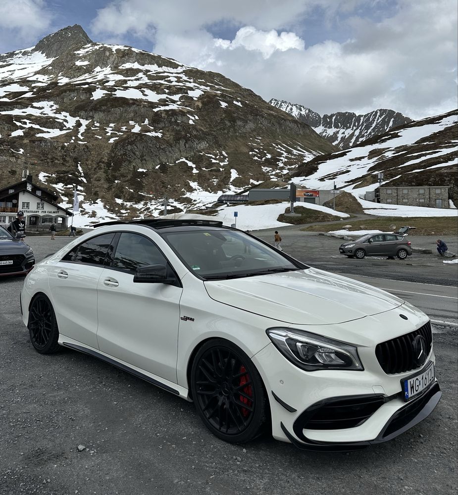 Mercedes CLA 45 AMG  4MATIC, 381hp.