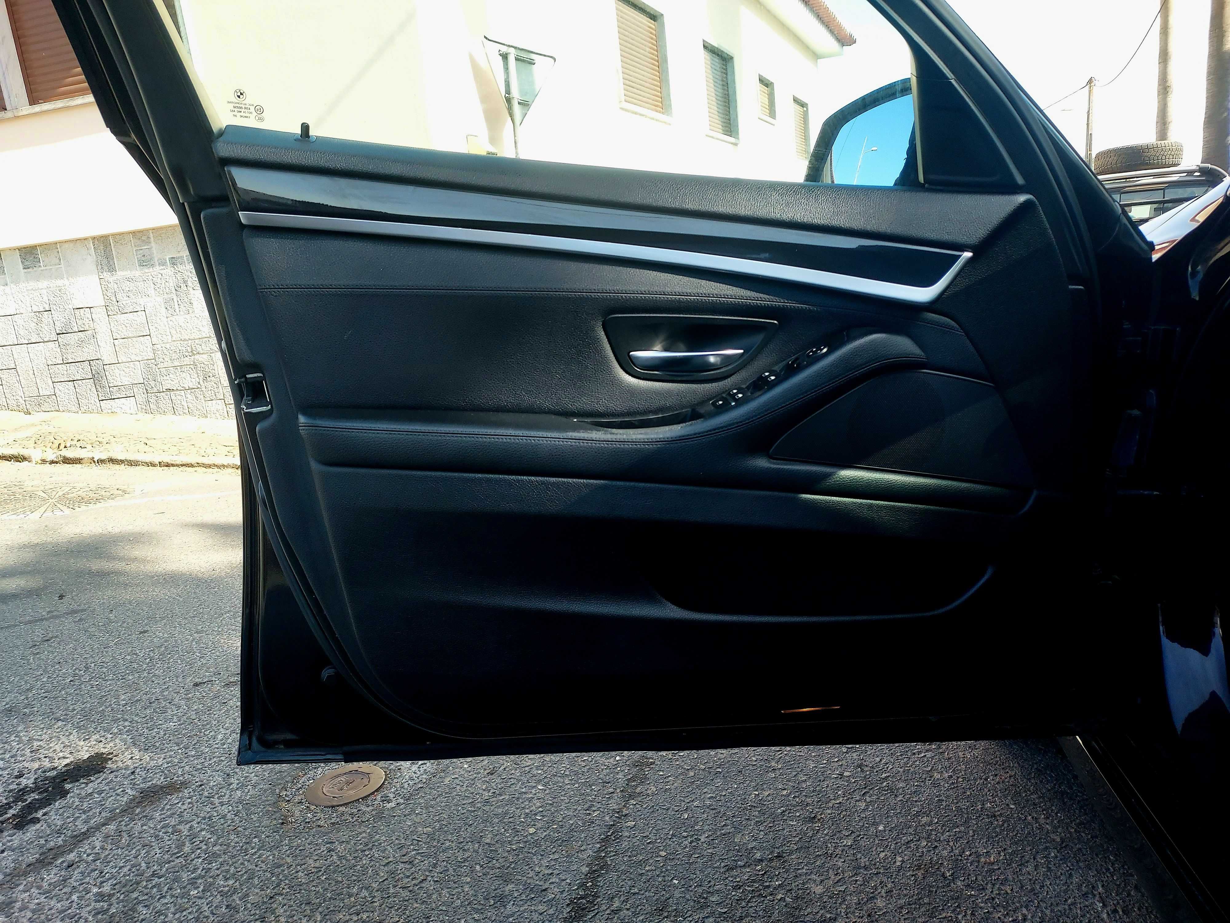 Vendo BMW 520 de 2010