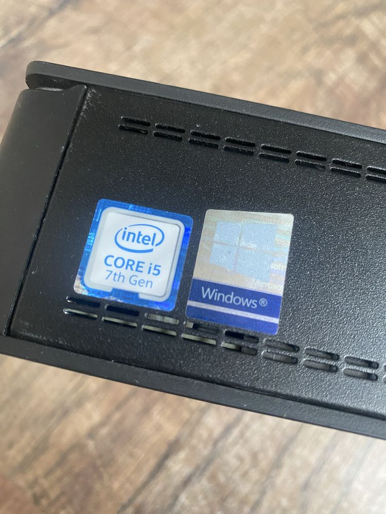 Mini PC Fujitsu Q957 i5 7500 8gb 256ssd