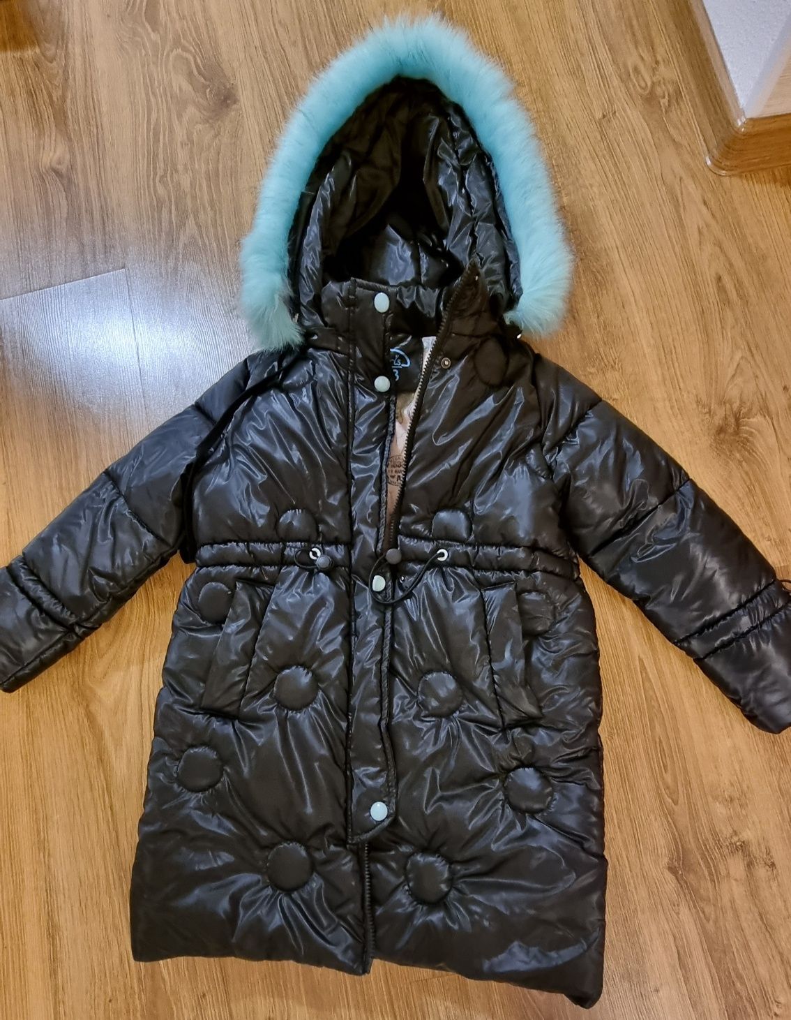 Дитяча зимова куртка, чорна, 128-134 розмір