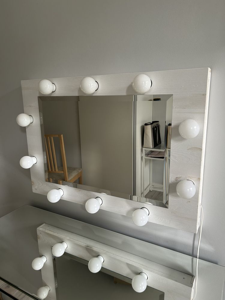 Toaletka lustrzana i lustro sceniczne Glamour