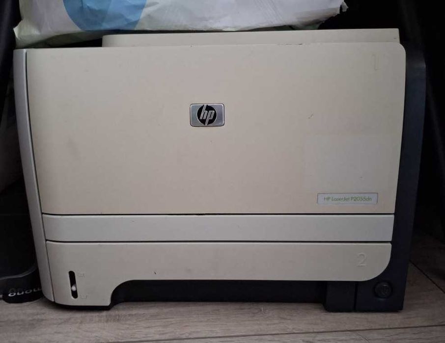 Продам бу принтер HP LaserJet P2055dn з двома картриджами