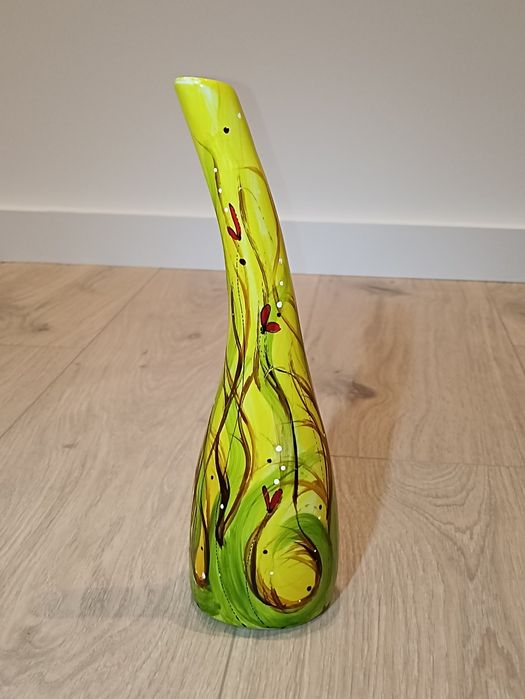 Wazon na kwiaty ozdobny, cienki i wysoki