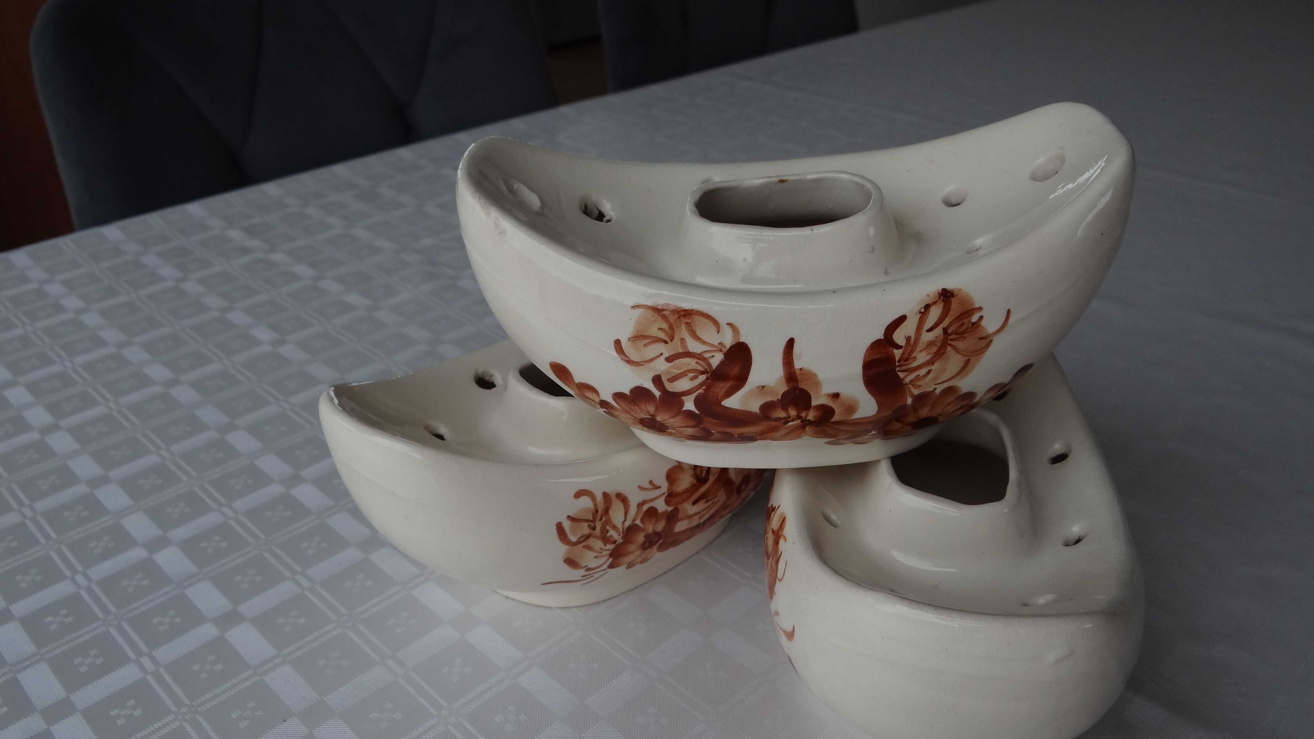 Ceramiczne ikebany na kwiaty