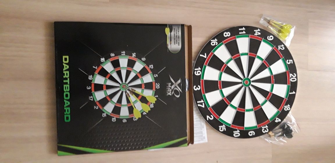 Tarcz Darts   43 cm z zutkami