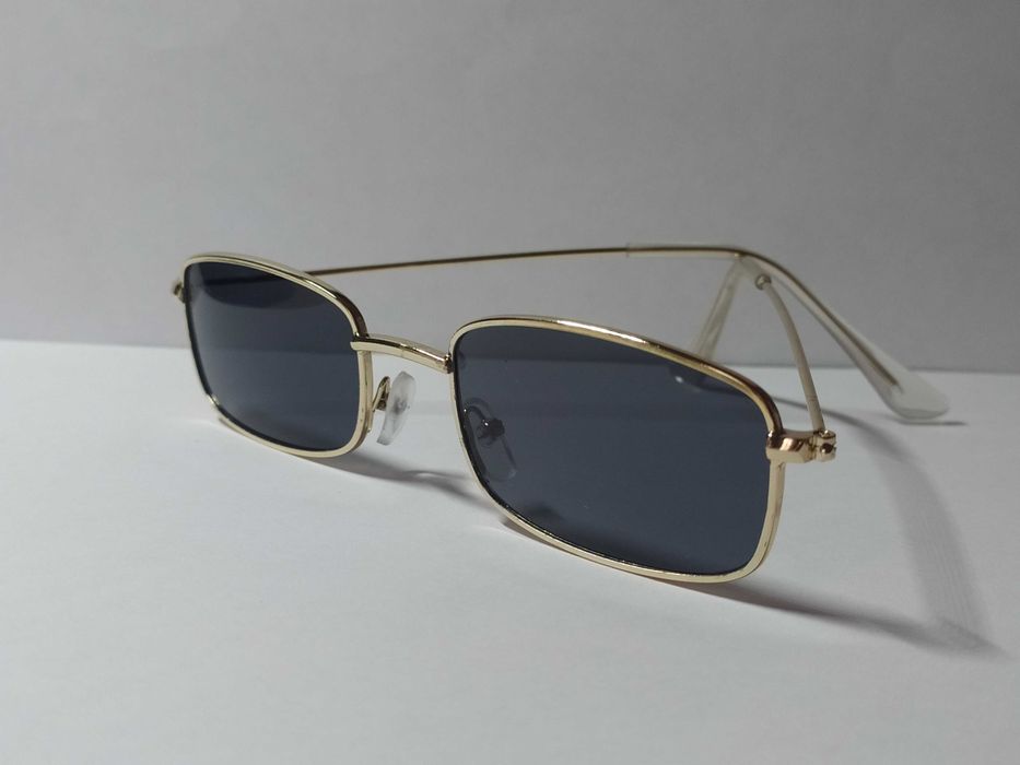 Окуляри сонцезахисні