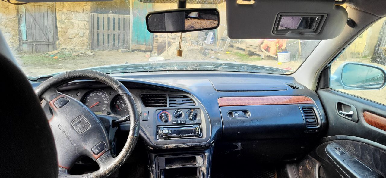 Honda Accord 6 1.8 2002