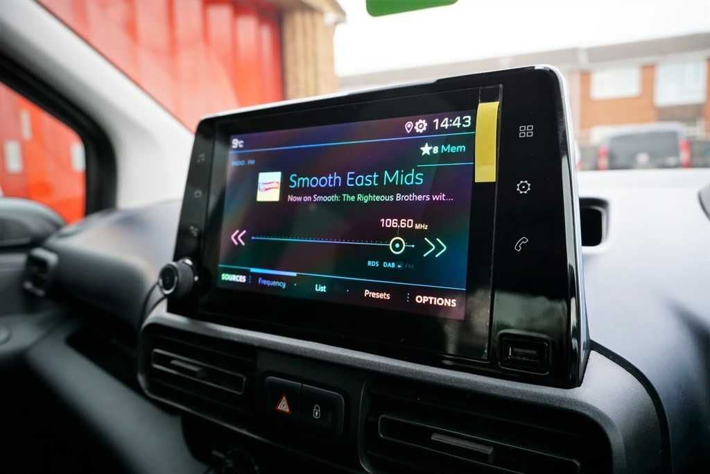 ZESTAW Ori Radio NAC - Carplay Android Tomtom- Partner Berlingo Rifter