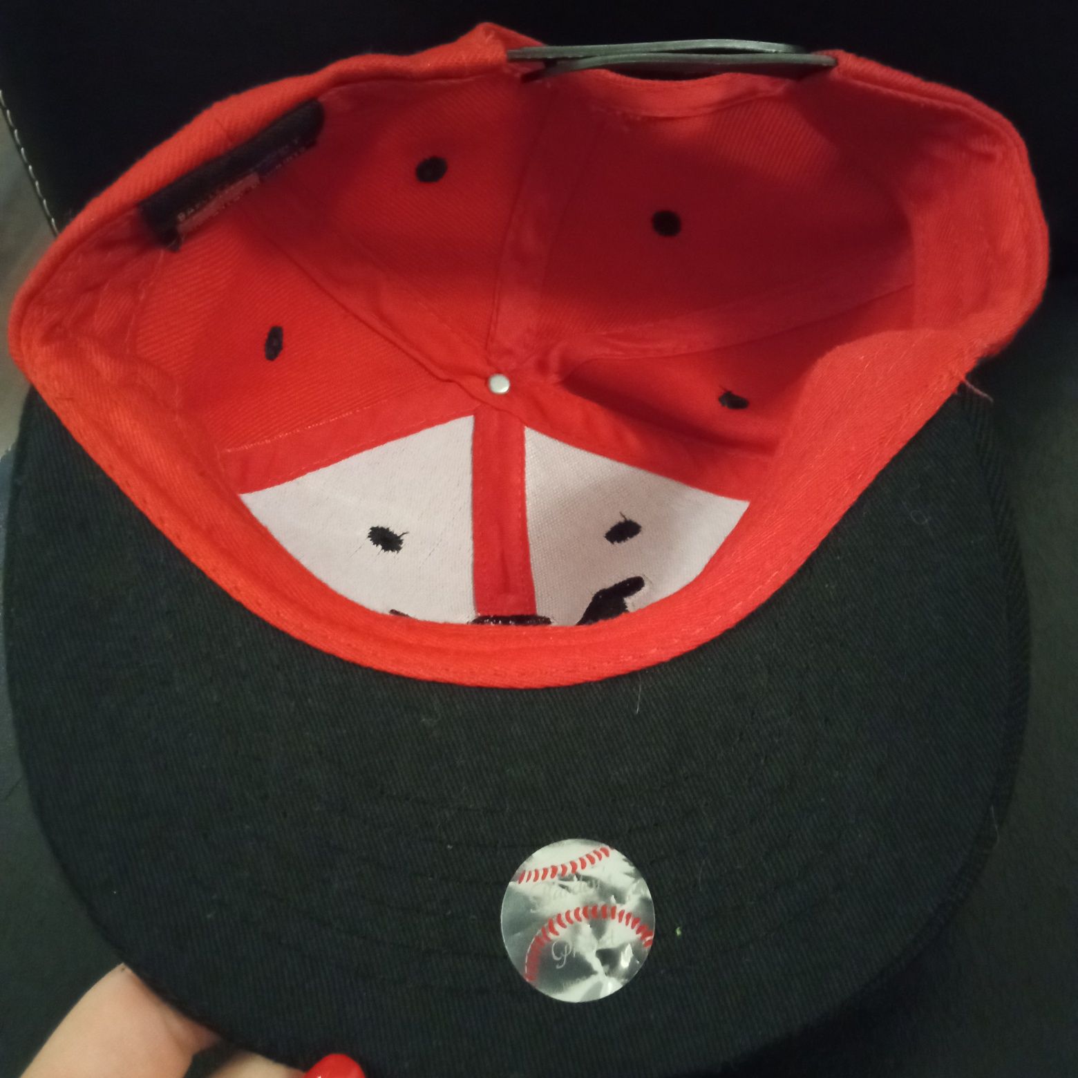 Barcley's czapka z daszkiem, naklejka holograficzna, czapka nieużywana