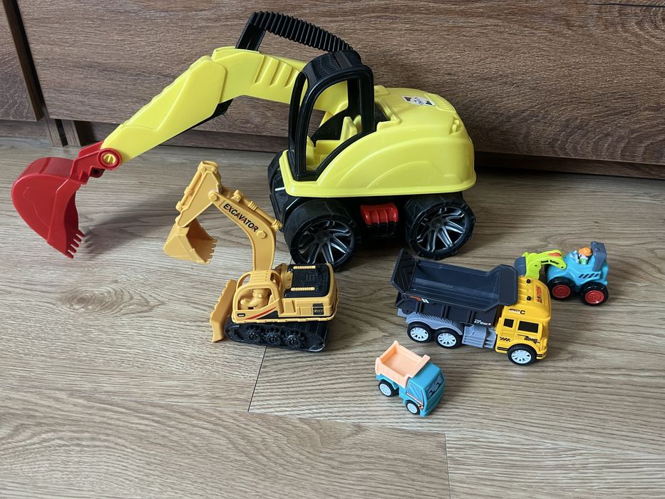 ЛОТ 100-150 грн екскаватор, трактор, каток, вантажівка, бітонозмішувач