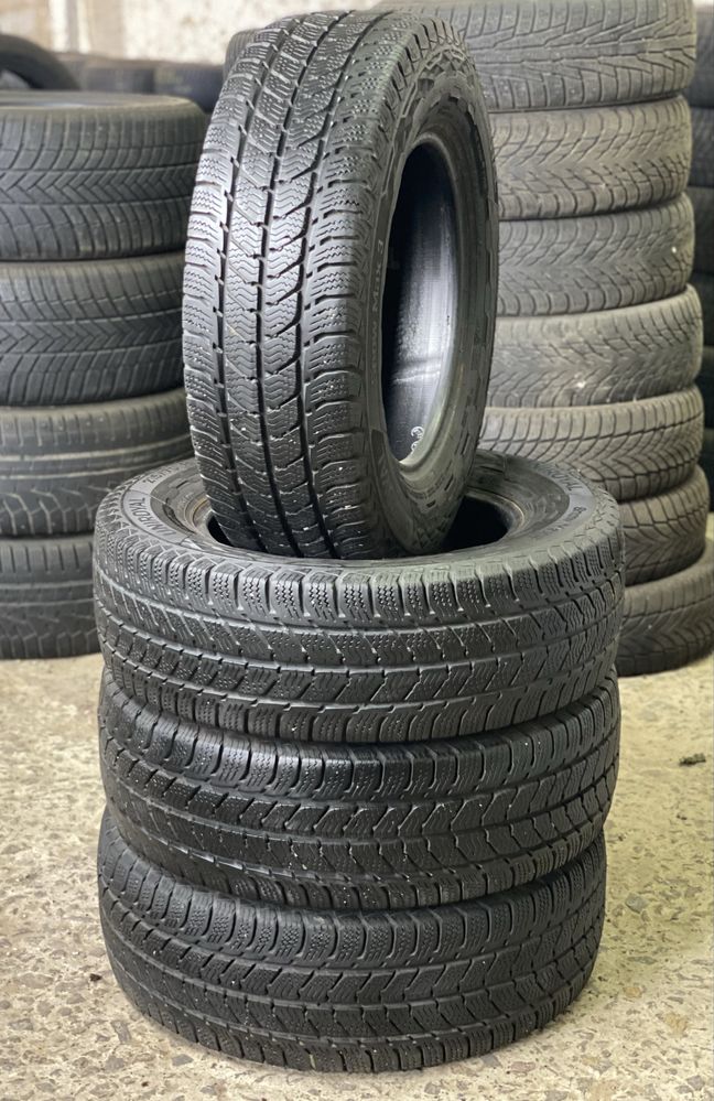 ШИНИ ЗИМА 215/70 R15C 2020р 8мм Uniroyal Snow Max 3