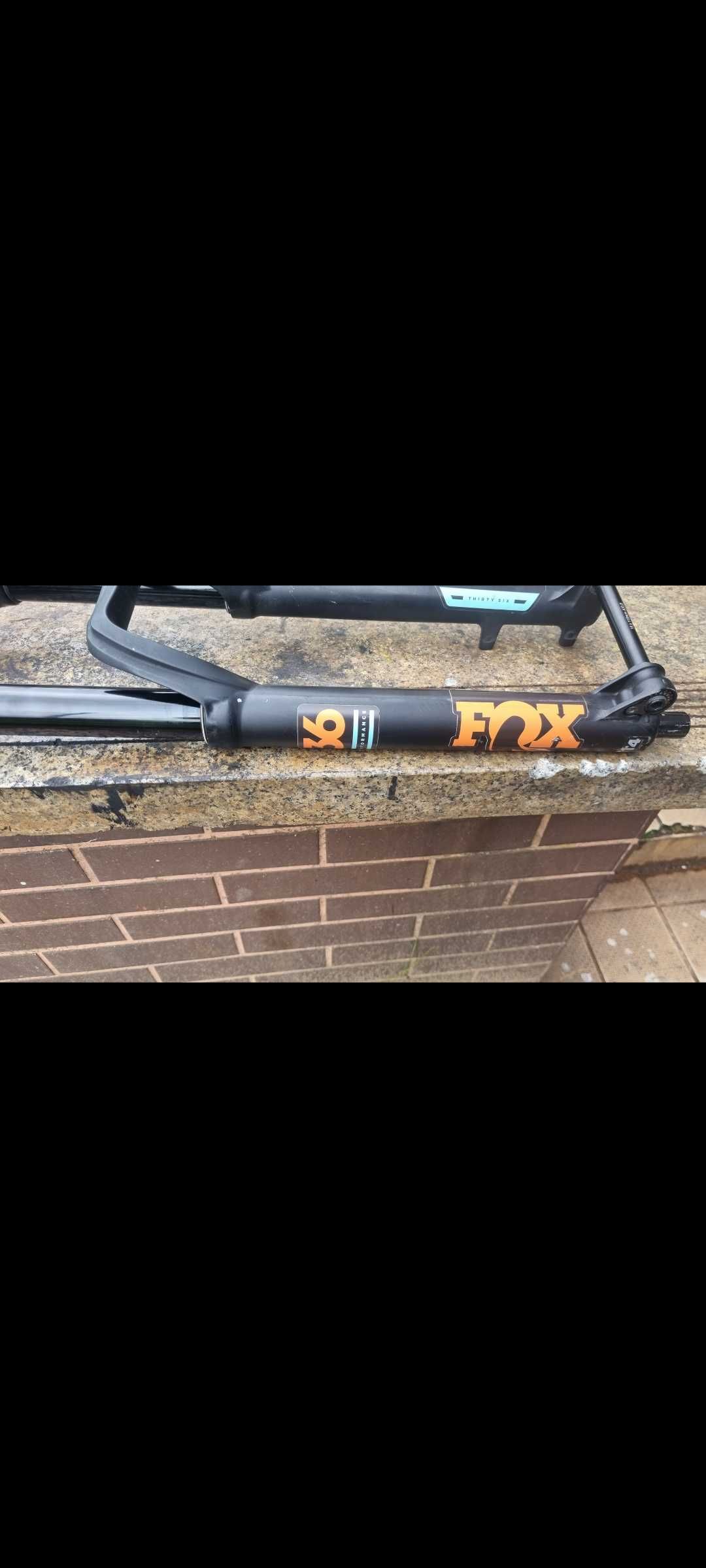 Amortyzator Fox 36 Float Performance 27,5 170mm