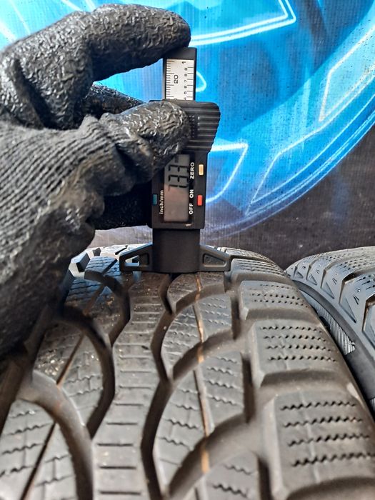 185/60/15 Opony zimowe Bridgestone ładna Para