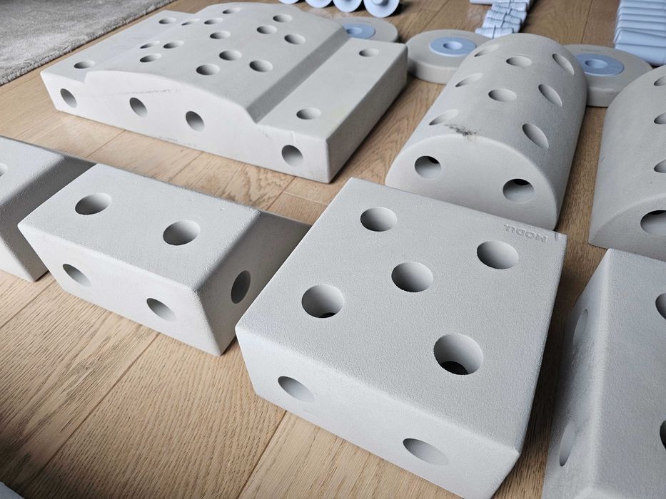 MODU Dreamer set – Kreatywne klocki rozwijające motorykę dużą, szary